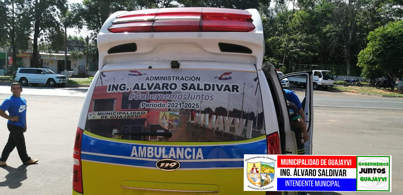 Ambulancia municipal presentada en Guajayvi.